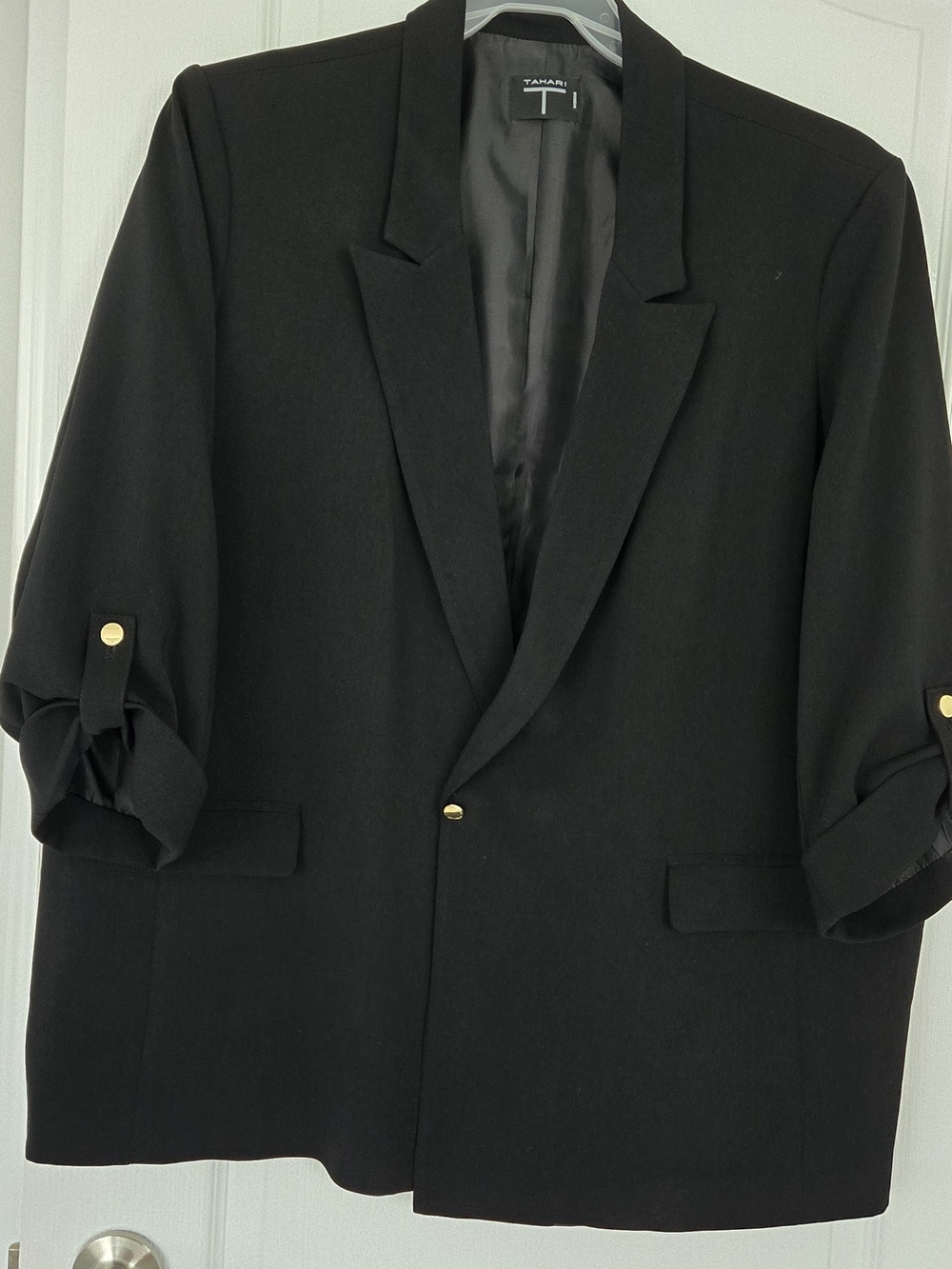 Tahari Black Classic Blazer